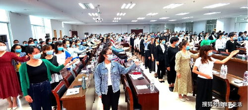 防城區(qū)人民醫(yī)院舉辦服務(wù)禮儀與醫(yī)患溝通專題講座，提升人文關(guān)懷與服務(wù)質(zhì)量