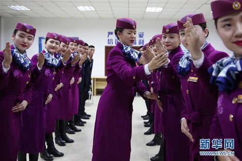 乘務(wù)人員精修禮儀，備戰(zhàn)西成高鐵開通喜迎八方賓客